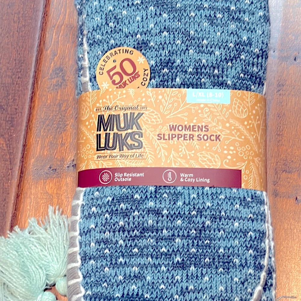 MUK LUKS The Original Women's Slipper Socks w/ Tassels - blue snowflake